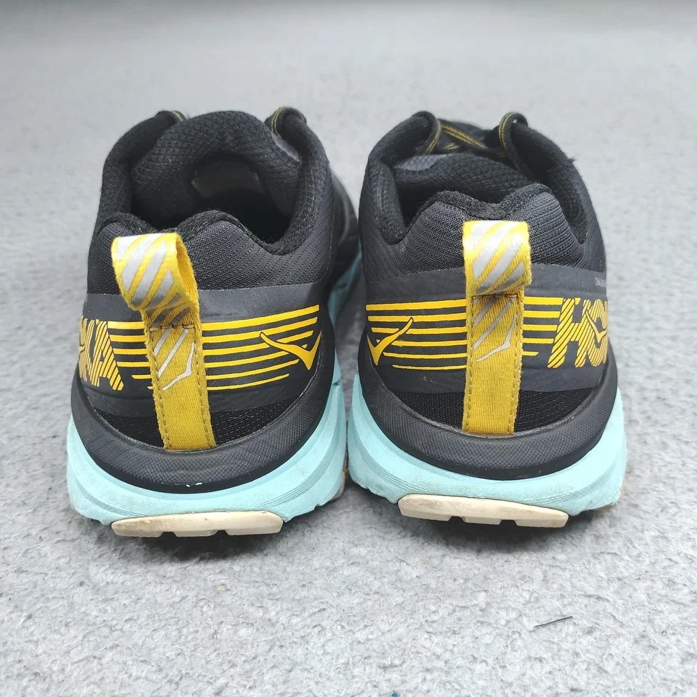 Hoka One One hoka one